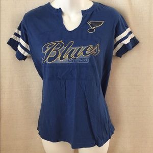 St. Louis Blues shirt, M